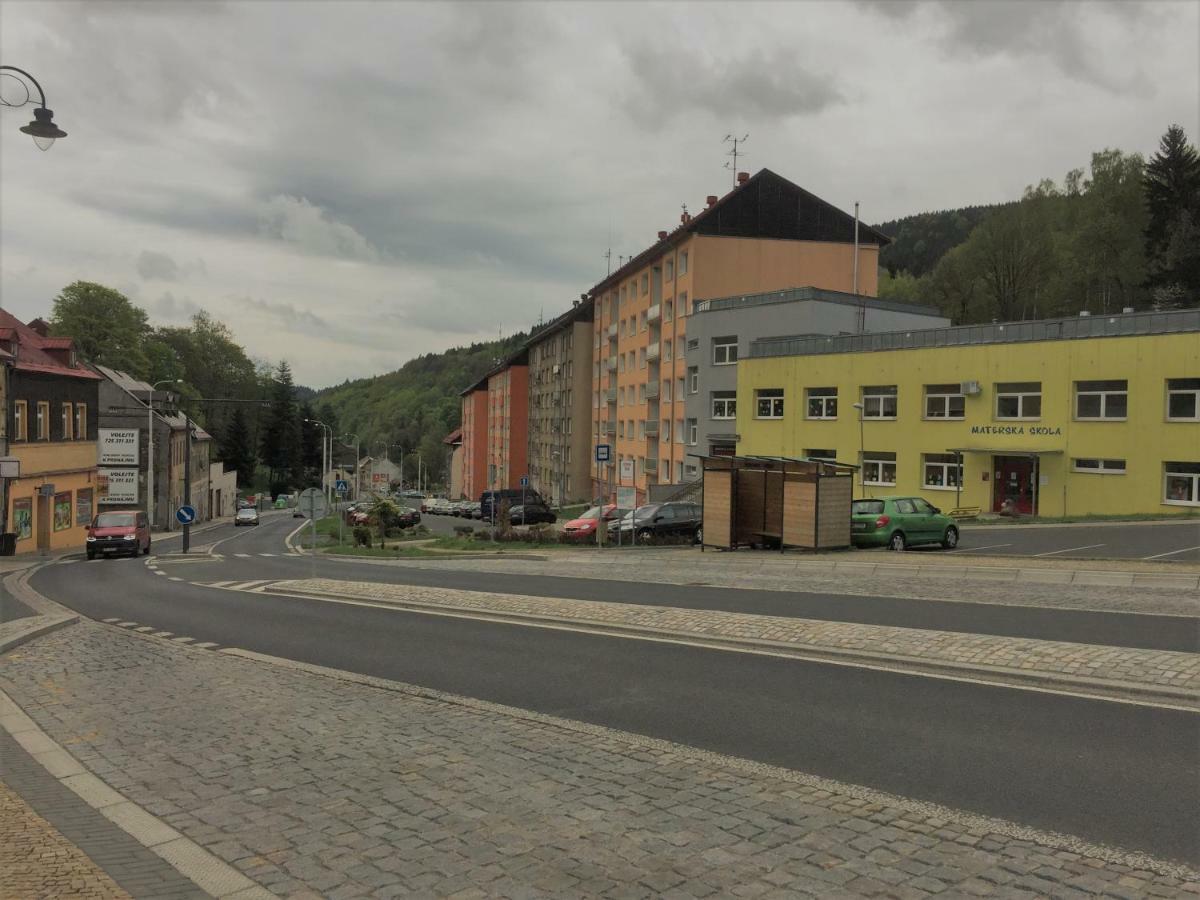 Apartment Яхимов Экстерьер фото